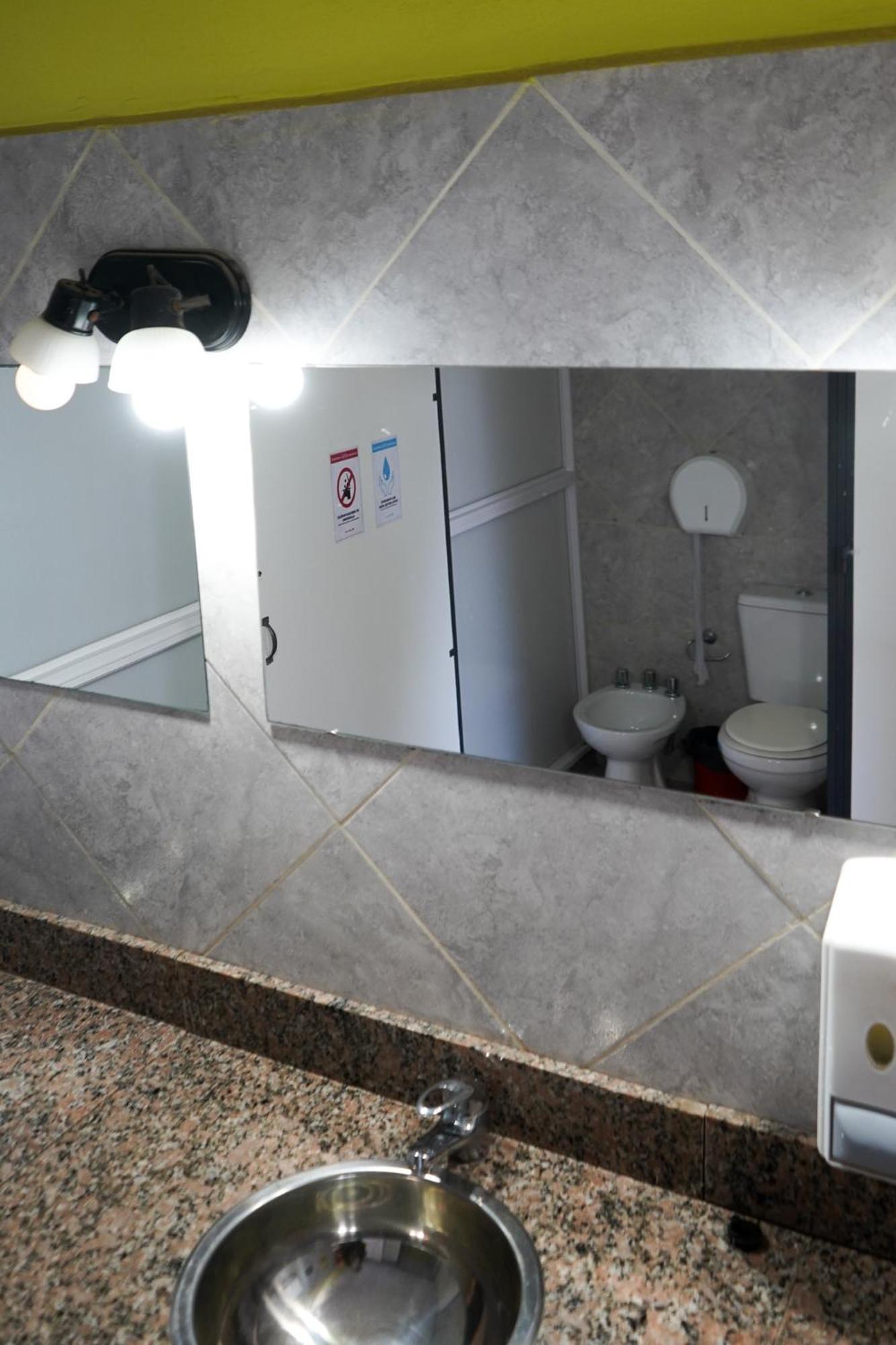 Eiru Hostel Санта-Роса-де-Каламучита Экстерьер фото